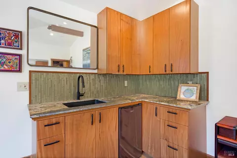 Kitchen - 209 Calle Del Sol, Bodega Bay, CA 94923 photo 4 of 4