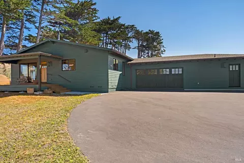 Exterior - 209 Calle Del Sol, Bodega Bay, CA 94923 photo 3 of 8