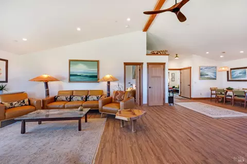 Living - 209 Calle Del Sol, Bodega Bay, CA 94923 photo 5 of 7