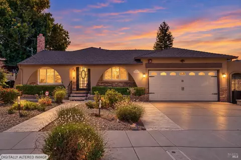 25 Hillside Rd, Antioch, CA 94509