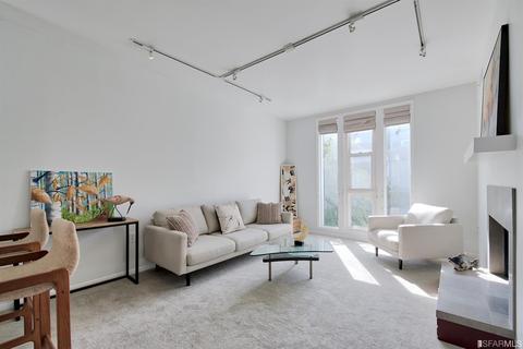 2774 Union St #4, San Francisco, CA 94123 photo 9
