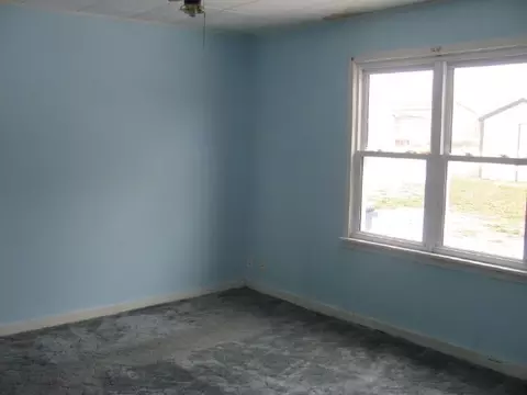 413 W 1st St, Eldon, MO 65026 photo 5
