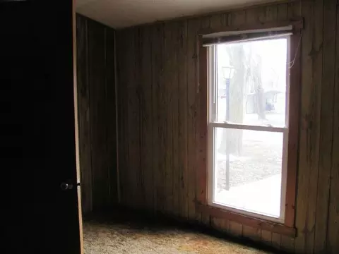 413 W 1st St, Eldon, MO 65026 photo 7