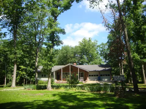 3351 Zenith Dr, Holts Summit, MO 65043 photo 1