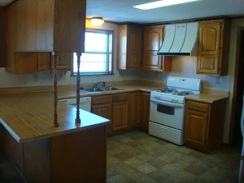59 N Larand Dr, Holts Summit, MO 65043 photo 8