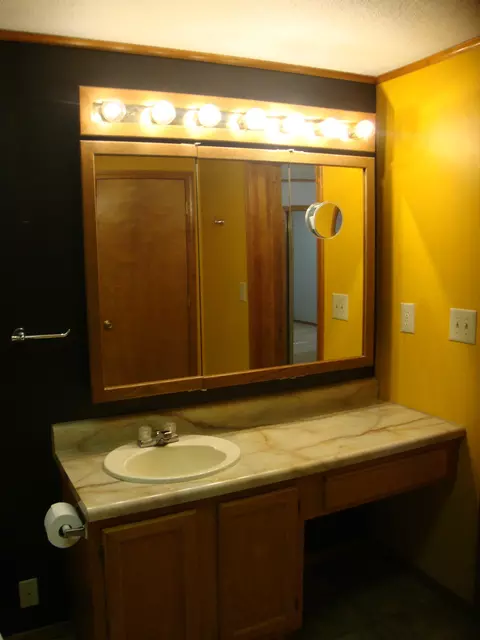 59 N Larand Dr, Holts Summit, MO 65043 photo 2