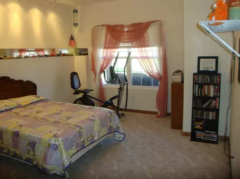 678 Westminster Pl, Holts Summit, MO 65043 photo 9