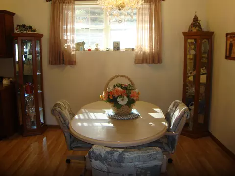 678 Westminster Pl, Holts Summit, MO 65043 photo 12