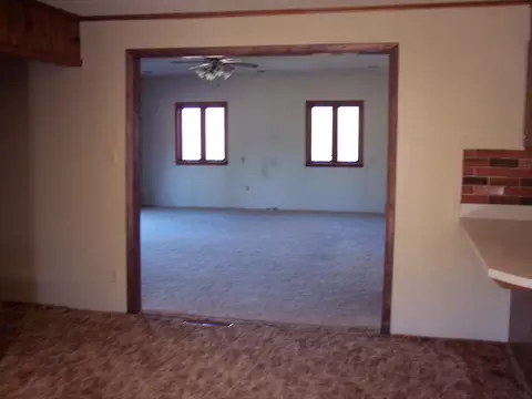 416 E Locust St, Paris, MO 65275 photo 24