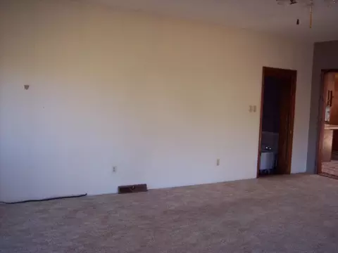 416 E Locust St, Paris, MO 65275 photo 28