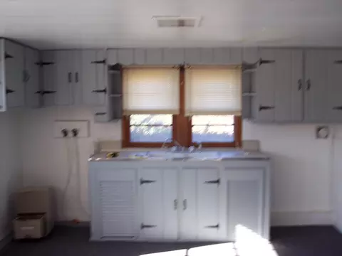 416 E Locust St, Paris, MO 65275 photo 47
