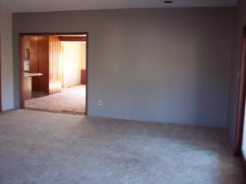 416 E Locust St, Paris, MO 65275 photo 29