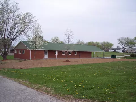 301 E Hickory St, Paris, MO 65275 photo 6