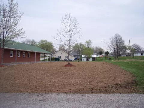 301 E Hickory St, Paris, MO 65275 photo 8
