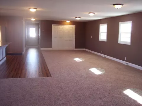 301 E Hickory St, Paris, MO 65275 photo 19
