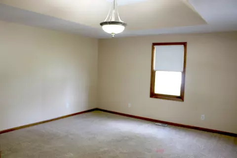 206 4th St, Pilot Grove, MO 65276 photo 3