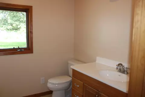 206 4th St, Pilot Grove, MO 65276 photo 17