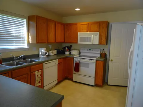 572 E Clearview Dr, Columbia, MO 65202 photo 8