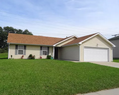 572 E Clearview Dr, Columbia, MO 65202 photo 1