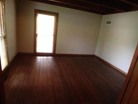 728 N Lake Dr, Marshall, MO 65340 photo 13