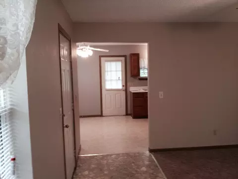 127 Hunter Ln, Holts Summit, MO 65043 photo 6