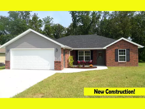 110 Mars St, Holts Summit, MO 65043 photo 1