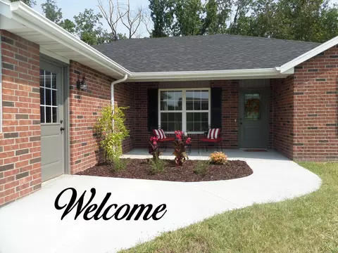 110 Mars St, Holts Summit, MO 65043 photo 2