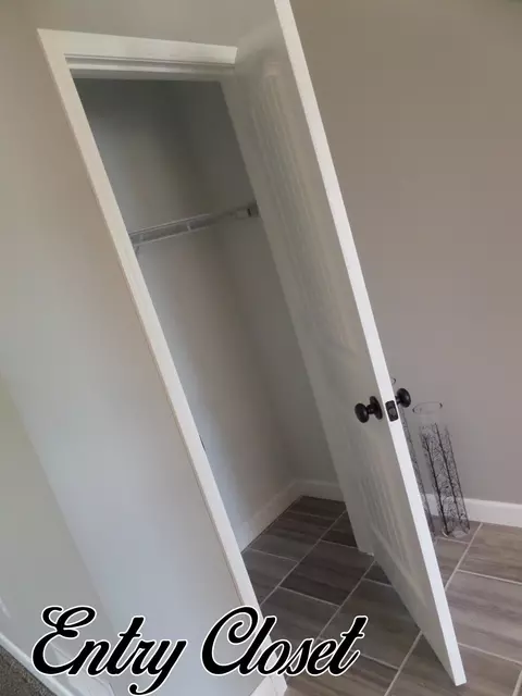 110 Mars St, Holts Summit, MO 65043 photo 5