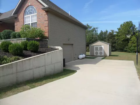 2045 Bromin Ct, Holts Summit, MO 65043 photo 25