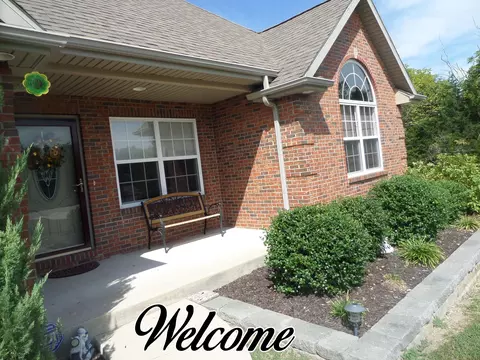 2045 Bromin Ct, Holts Summit, MO 65043 photo 2