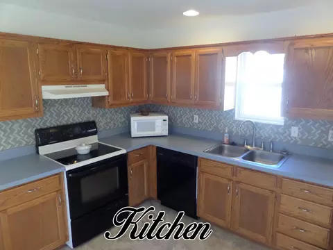 1843 Rabbit Run Ct, Holts Summit, MO 65043 photo 5