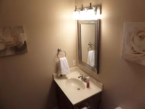 1843 Rabbit Run Ct, Holts Summit, MO 65043 photo 11