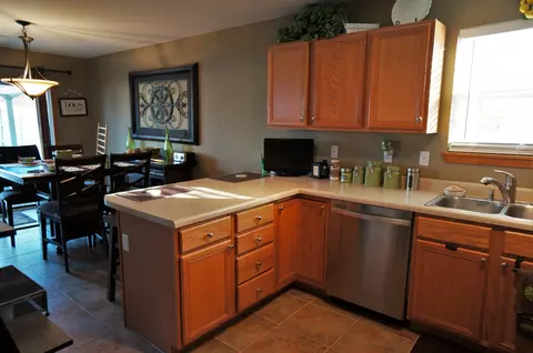 544 E Clearview Dr, Columbia, MO 65202 photo 3