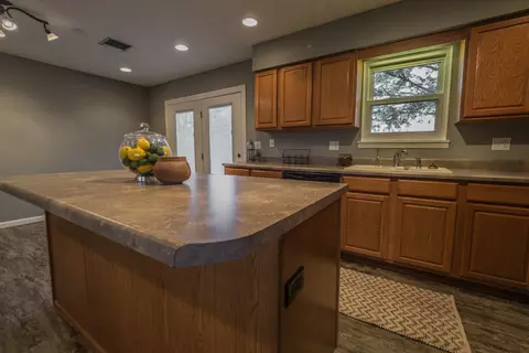 591 E Hackberry Blvd, Columbia, MO 65202 photo 9