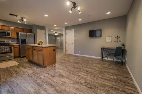 591 E Hackberry Blvd, Columbia, MO 65202 photo 12