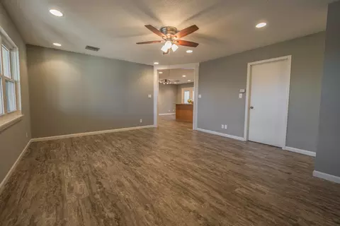 591 E Hackberry Blvd, Columbia, MO 65202 photo 18