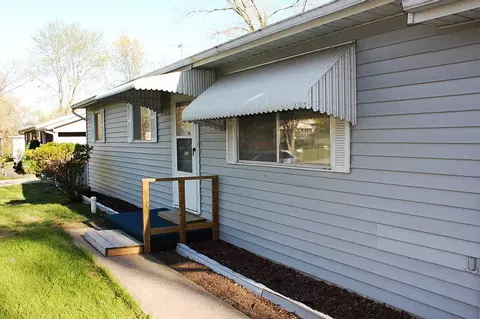 220 E Clearview Dr, Columbia, MO 65202 photo 2