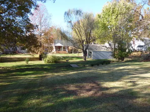 1206 Vine St, Fulton, MO 65251 photo 3