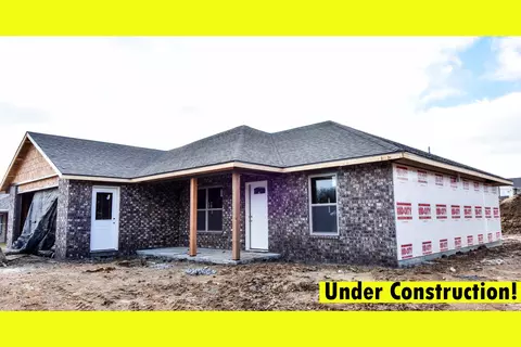 145 Saturn, Holts Summit, MO 65043 photo 1