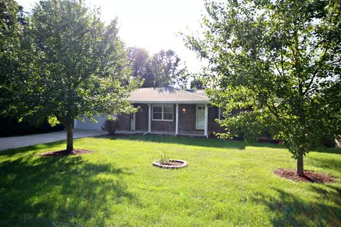 205 S Walnut St, Ashland, MO 65010 photo 1
