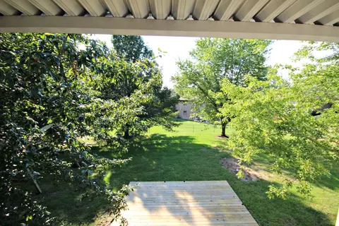 205 S Walnut St, Ashland, MO 65010 photo 8