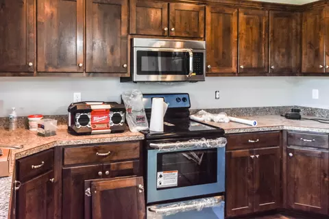 305 Venus St, Holts Summit, MO 65043 photo 8