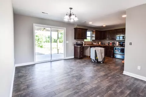 305 Venus St, Holts Summit, MO 65043 photo 9