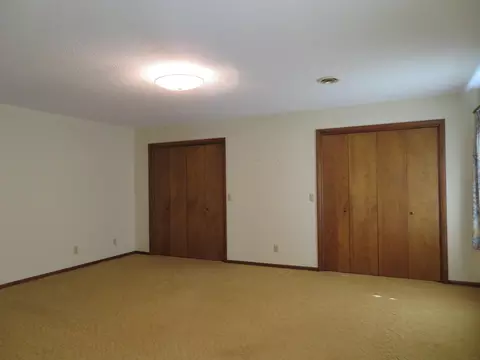 525 Baskett St, Paris, MO 65275 photo 21