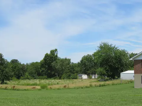 525 Baskett St, Paris, MO 65275 photo 58