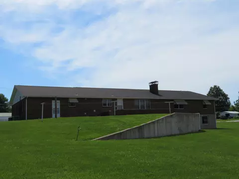525 Baskett St, Paris, MO 65275 photo 57