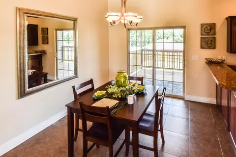 160 Mars, Holts Summit, MO 65043 photo 10