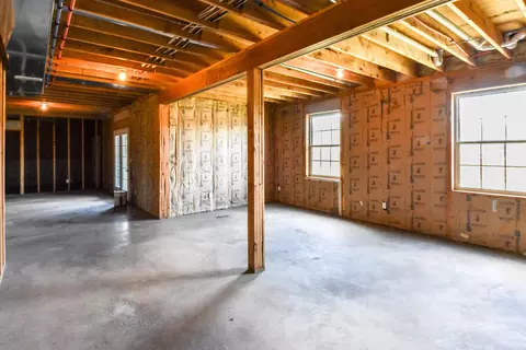 160 Mars, Holts Summit, MO 65043 photo 39