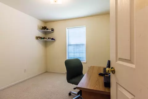 2041 Teal Ln, Holts Summit, MO 65043 photo 23