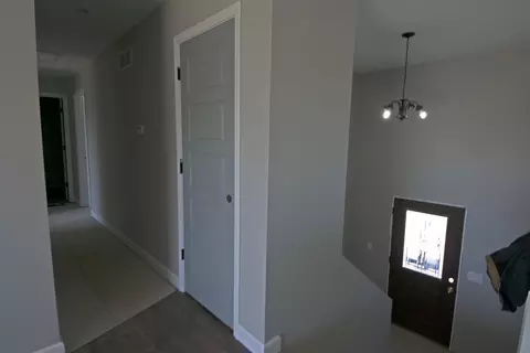 255 Venus St, Holts Summit, MO 65043 photo 5